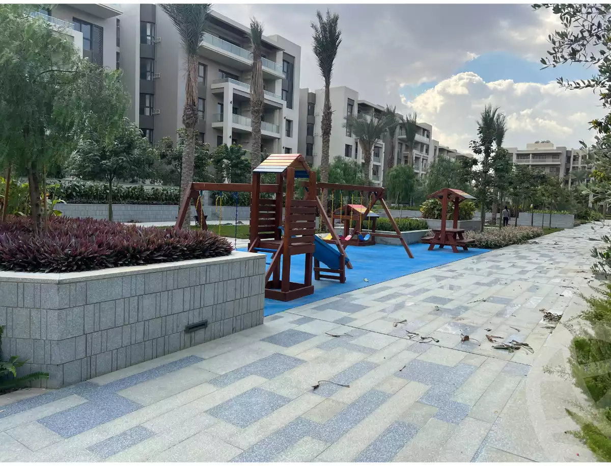 https://aqarmap.com.eg/en/listing/5657781-for-sale-cairo-new-cairo-compounds-the-address-east
