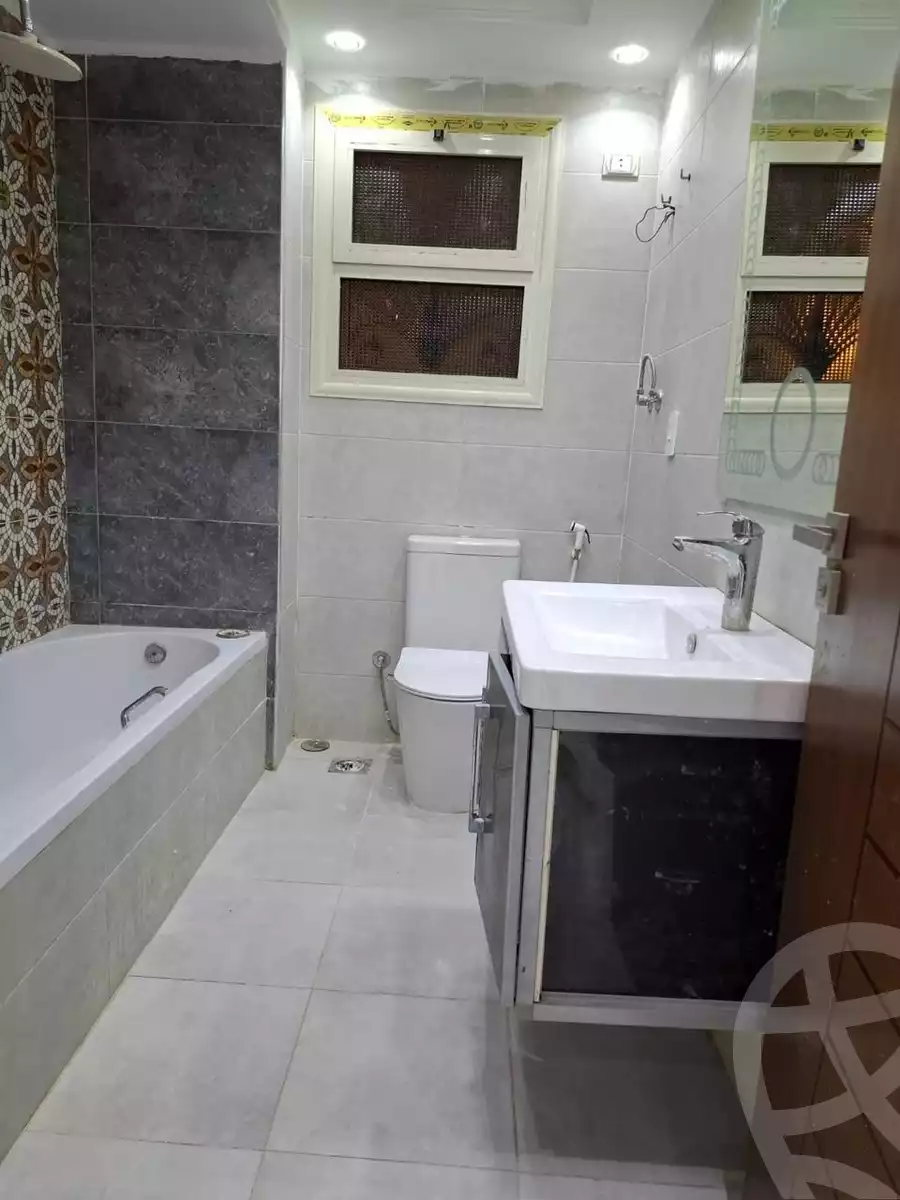https://aqarmap.com.eg/en/listing/5658282-for-sale-cairo-hadayek-el-ahram-mntq