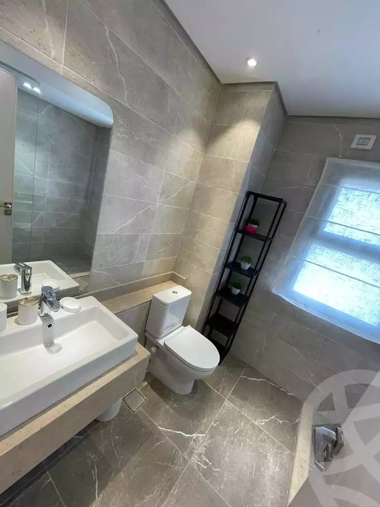 https://aqarmap.com.eg/ar/listing/5662069-for-sale-cairo-el-sheikh-zayed-city-compounds-kmbwnd-fyldj-wyst-dr-llttwyr