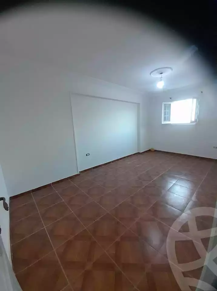 https://aqarmap.com.eg/ar/listing/5662953-for-rent-alexandria-zezenia