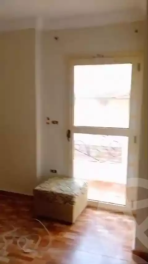 https://aqarmap.com.eg/ar/listing/5662979-for-rent-alexandria-ganaklis