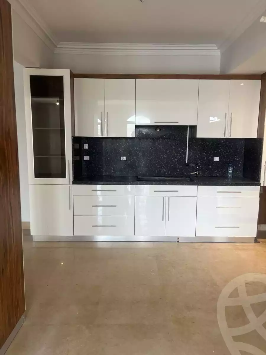 https://aqarmap.com.eg/en/listing/5663502-for-rent-cairo-new-cairo-compounds-hyde-park-centre-ville-hyde-park
