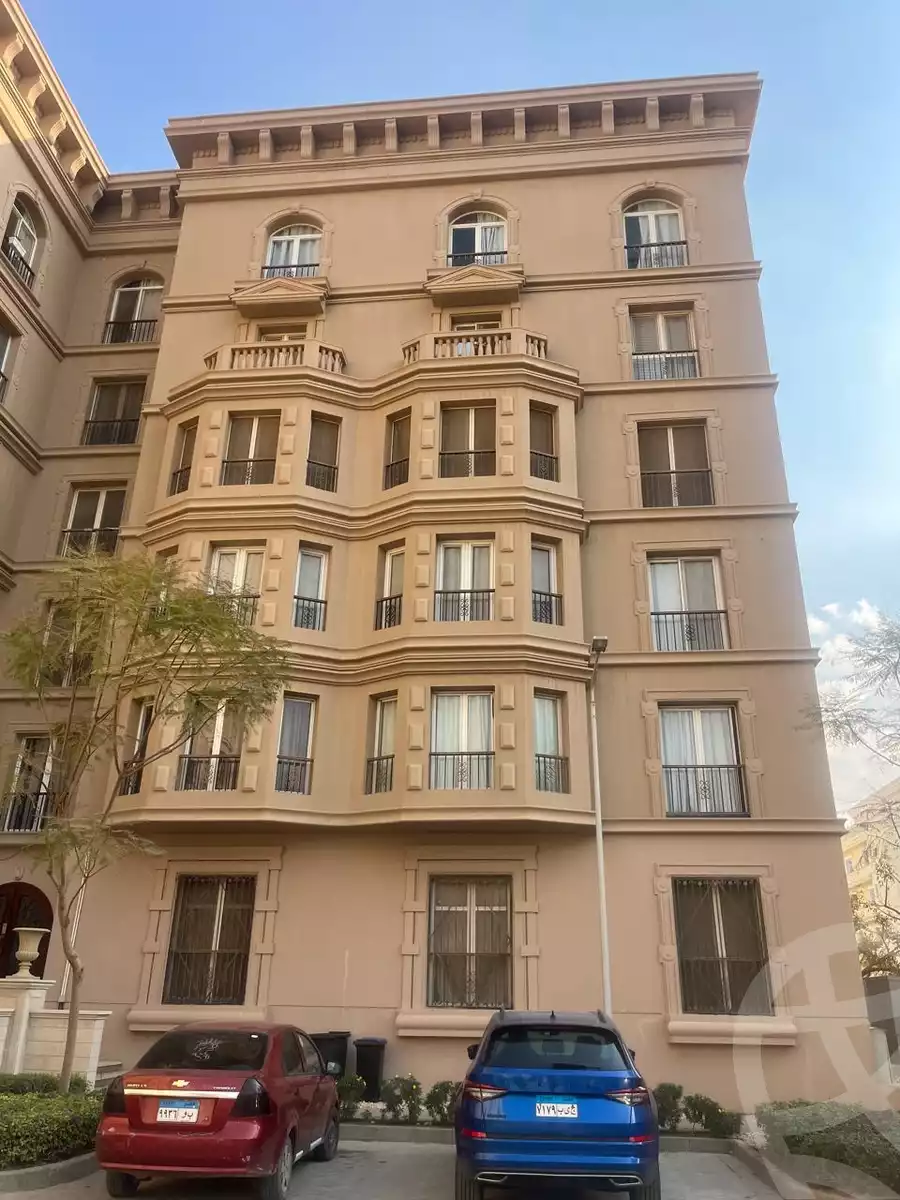 https://aqarmap.com.eg/en/listing/5663502-for-rent-cairo-new-cairo-compounds-hyde-park-centre-ville-hyde-park