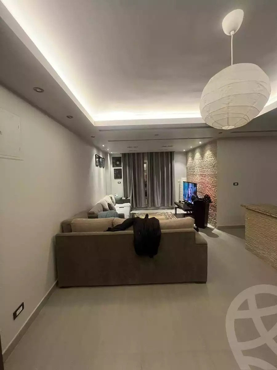 https://aqarmap.com.eg/en/listing/5664758-for-sale-cairo-el-sheikh-zayed-city-compounds-greens
