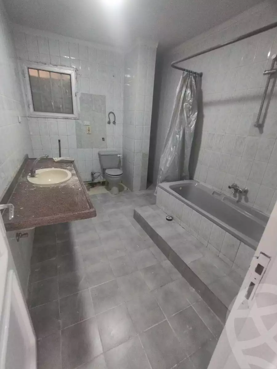 https://aqarmap.com.eg/en/listing/5666503-for-sale-alexandria-l-jmy-shataa-el-nakheel