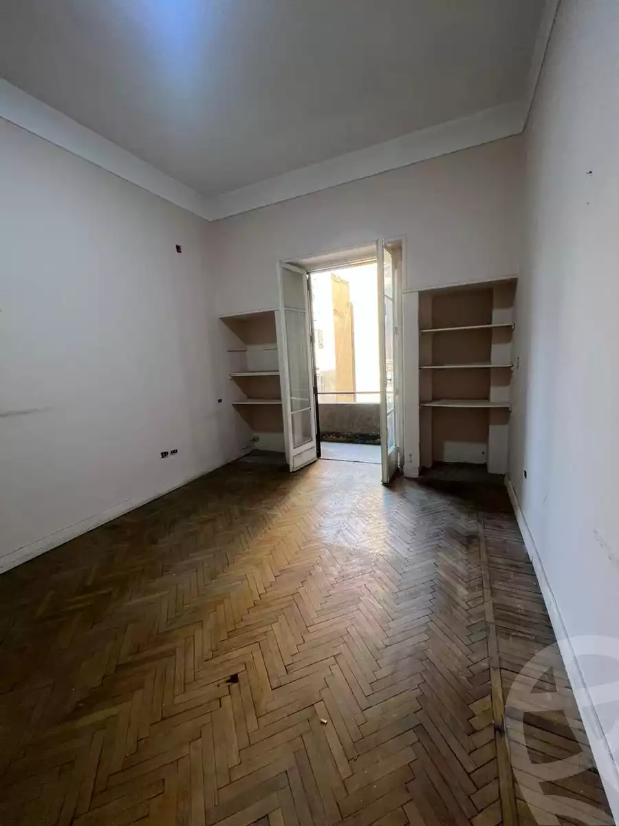 https://aqarmap.com.eg/en/listing/5574692-for-sale-cairo-downtown-abdeen-roushdy-basha-st