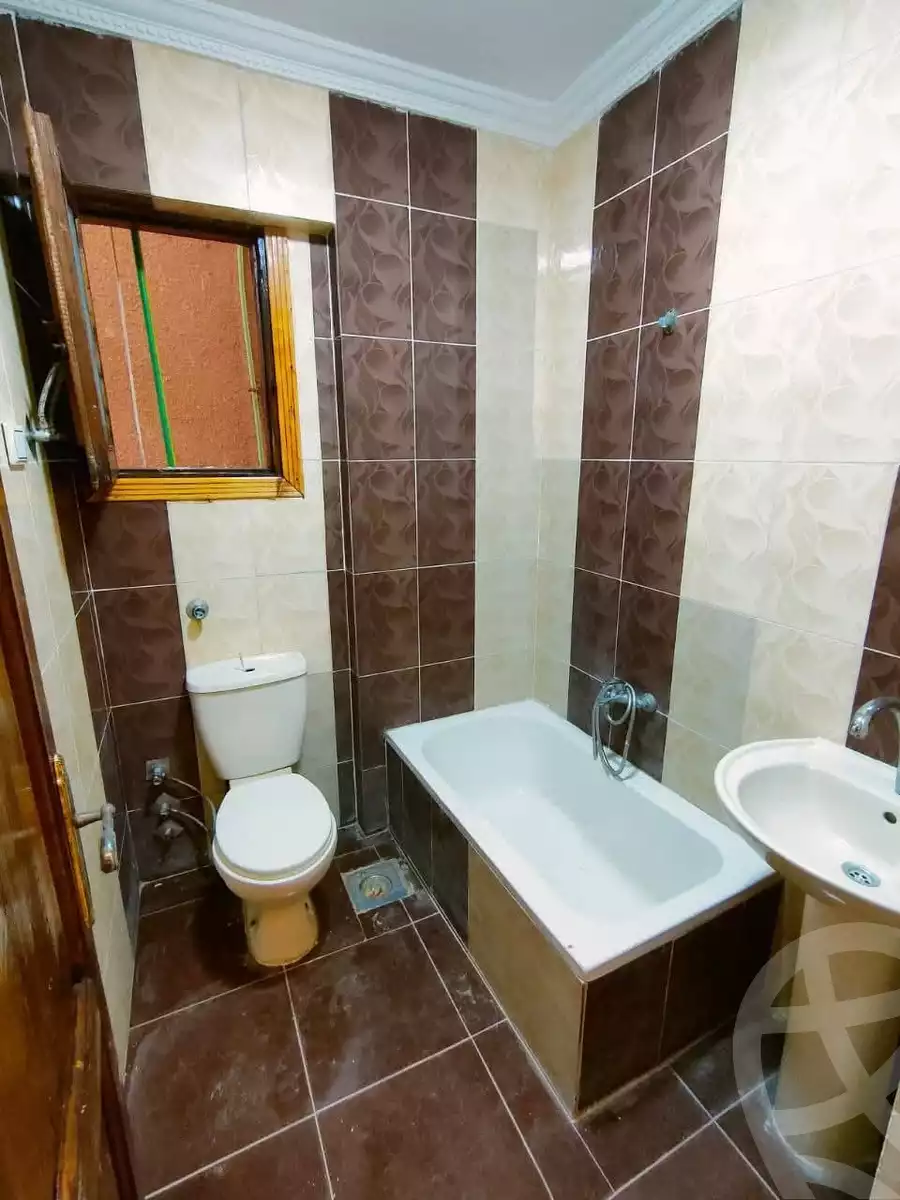https://aqarmap.com.eg/en/listing/5673080-for-sale-alexandria-l-jmy-shataa-el-nakheel-street-2