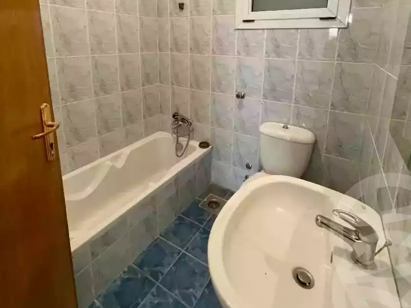 https://aqarmap.com.eg/en/listing/5969487-for-rent-cairo-new-cairo-el-ahyaa-fifth-neighborhood-street-6