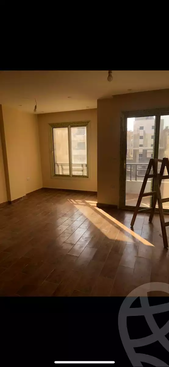 https://aqarmap.com.eg/en/listing/5675472-for-sale-cairo-6th-of-october-el-tawsaat-el-shamalya-hy-2000-qt