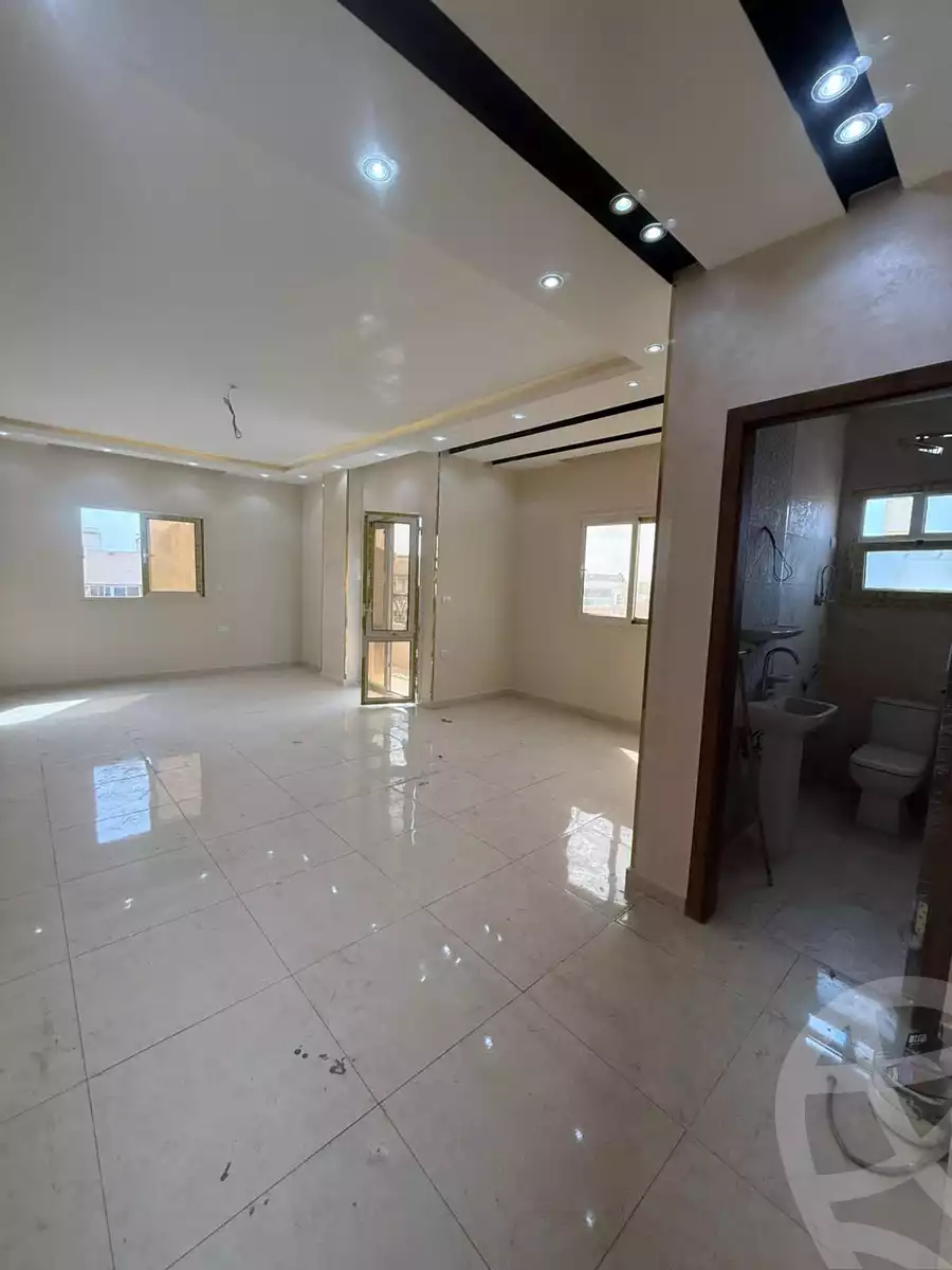 https://aqarmap.com.eg/en/listing/5675688-for-sale-cairo-6th-of-october-el-ahyaa-neighborhood-2nd-divided-from-al-kafrawei-st