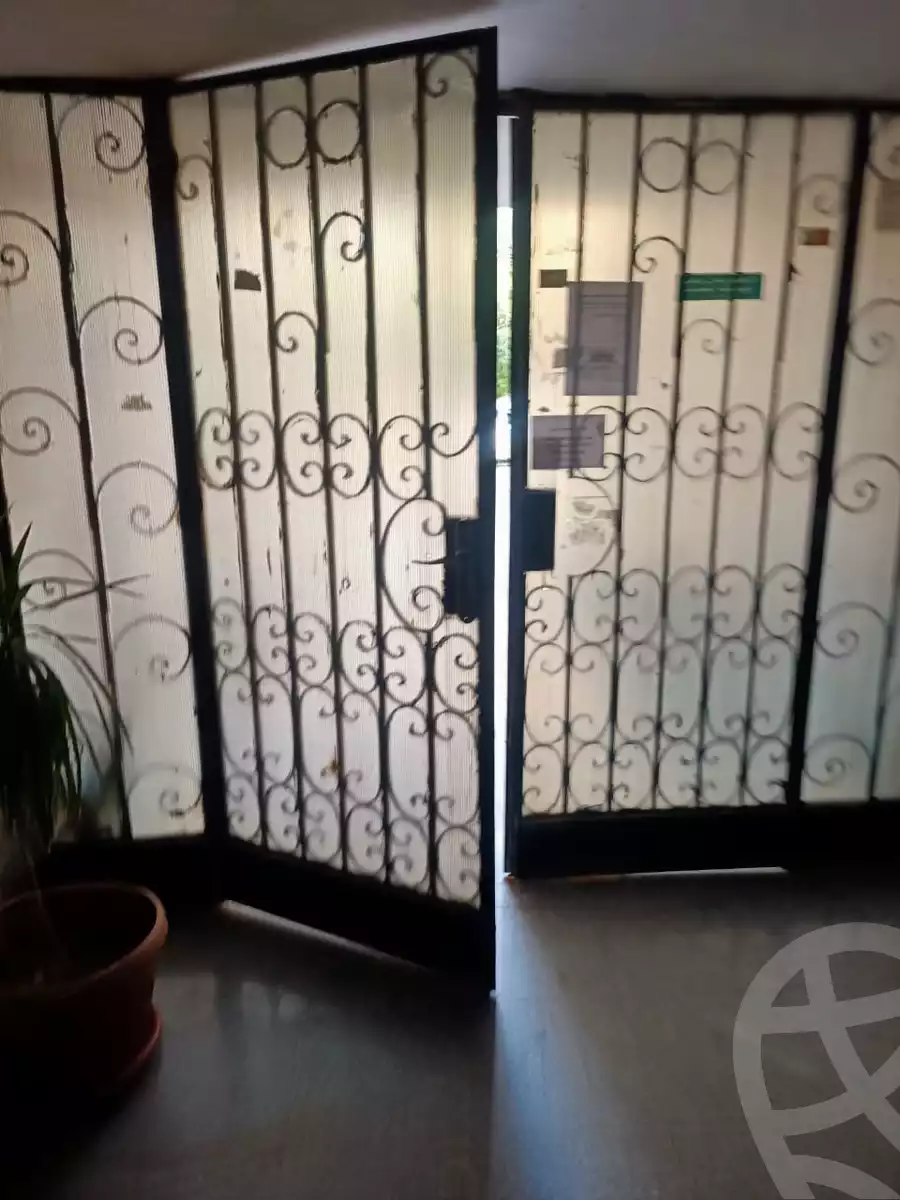 https://aqarmap.com.eg/en/listing/5677613-for-sale-cairo-new-cairo-el-ahyaa-fourth-neighborhood-ahmed-oraby-haroun-al-rasheeed-18-st