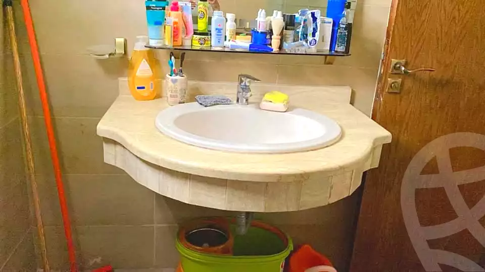 https://aqarmap.com.eg/ar/listing/5678380-for-sale-alexandria-zezenia