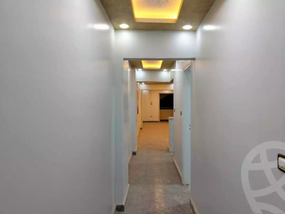 https://aqarmap.com.eg/en/listing/5678867-for-sale-alexandria-l-jmy-el-kilo-21