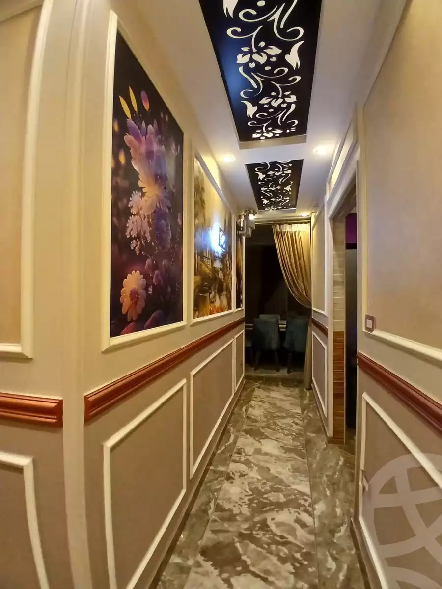 https://aqarmap.com.eg/en/listing/5679189-for-sale-alexandria-el-montazah-mohammed-naguib-square