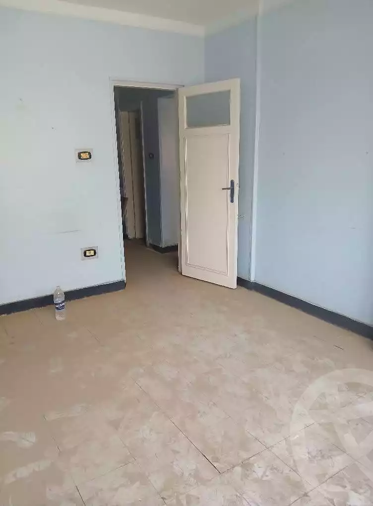 https://aqarmap.com.eg/en/listing/5679239-for-sale-cairo-shoubra-el-sahel-abd-el-hameed-el-deeb-st