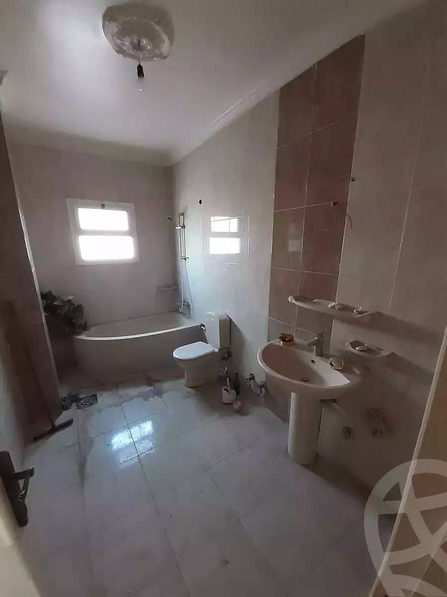 https://aqarmap.com.eg/en/listing/5679382-for-sale-cairo-al-oubour-el-hay-el-rabaa
