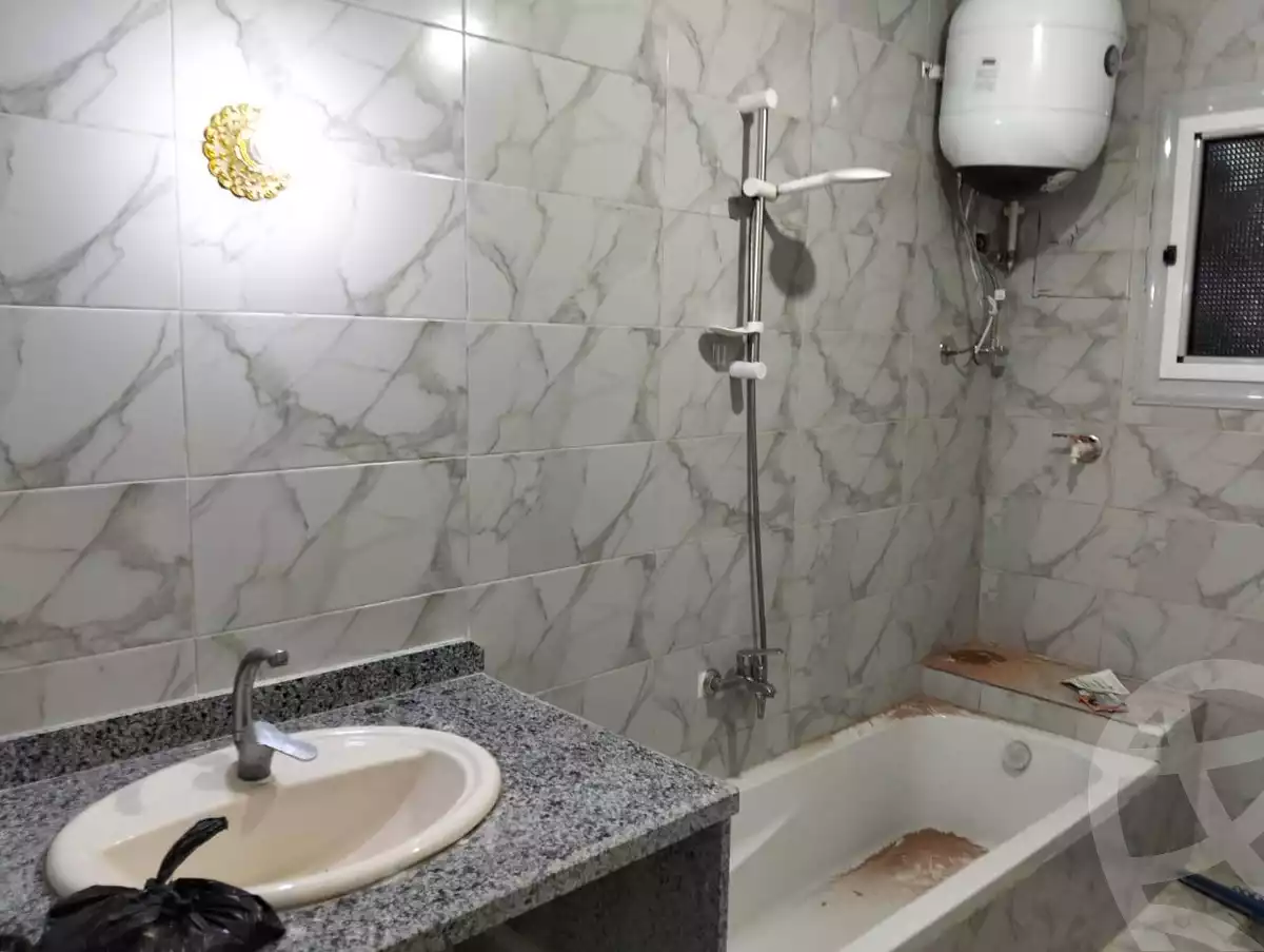 https://aqarmap.com.eg/en/listing/5680871-for-rent-alexandria-l-jmy-el-kilo-21