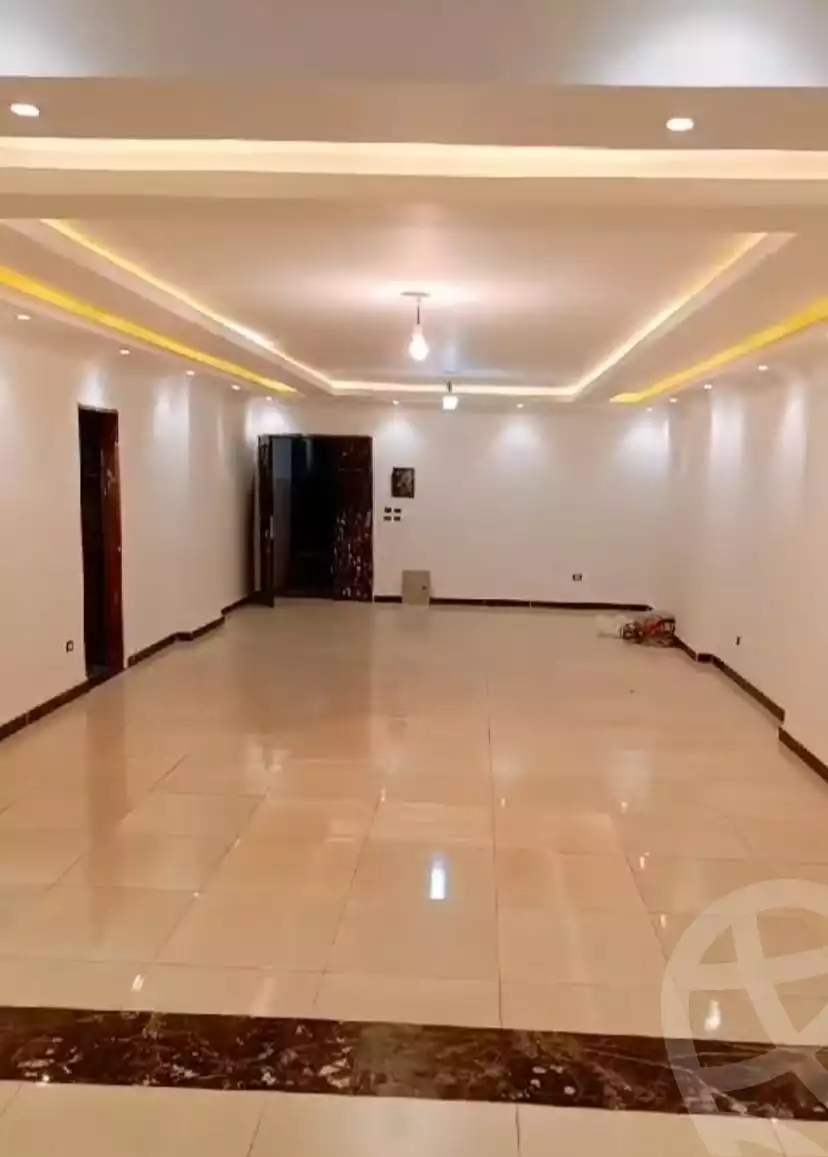 https://aqarmap.com.eg/ar/listing/5680968-for-sale-cairo-el-haram-shareaa-khatem-el-morsalen