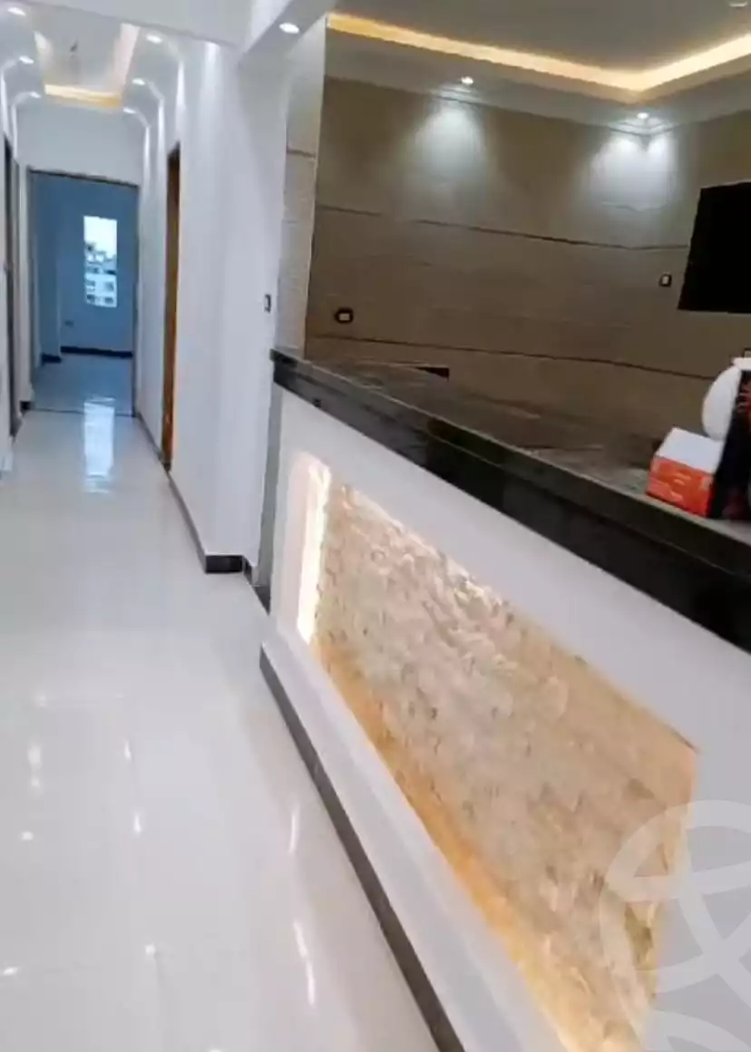 https://aqarmap.com.eg/ar/listing/5680968-for-sale-cairo-el-haram-shareaa-khatem-el-morsalen