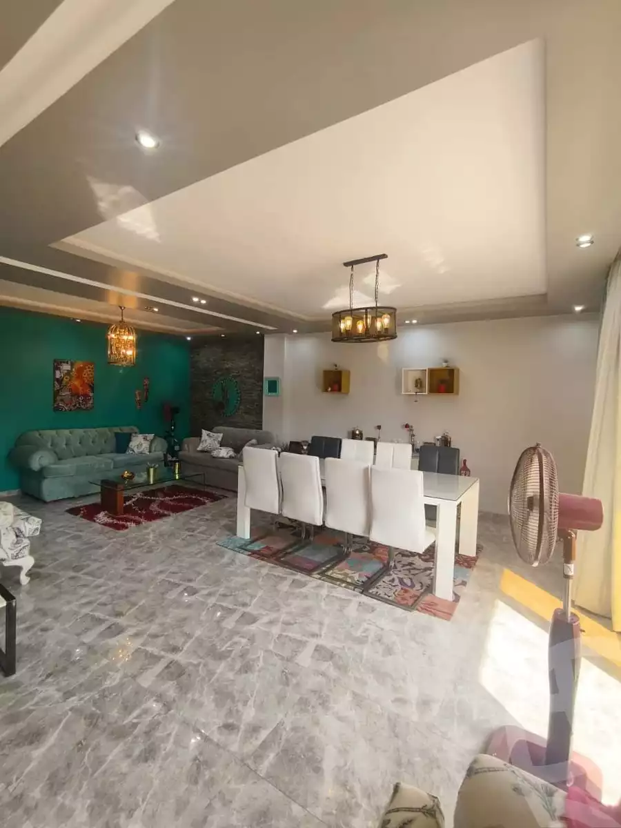 https://aqarmap.com.eg/ar/listing/5682108-for-sale-cairo-6th-of-october-el-ahyaa-neighborhood-2nd-dr-moustafa-mosharafa-st