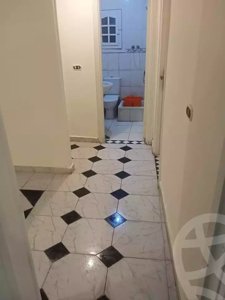 https://aqarmap.com.eg/en/listing/5682473-for-sale-alexandria-el-asafra-shr-45