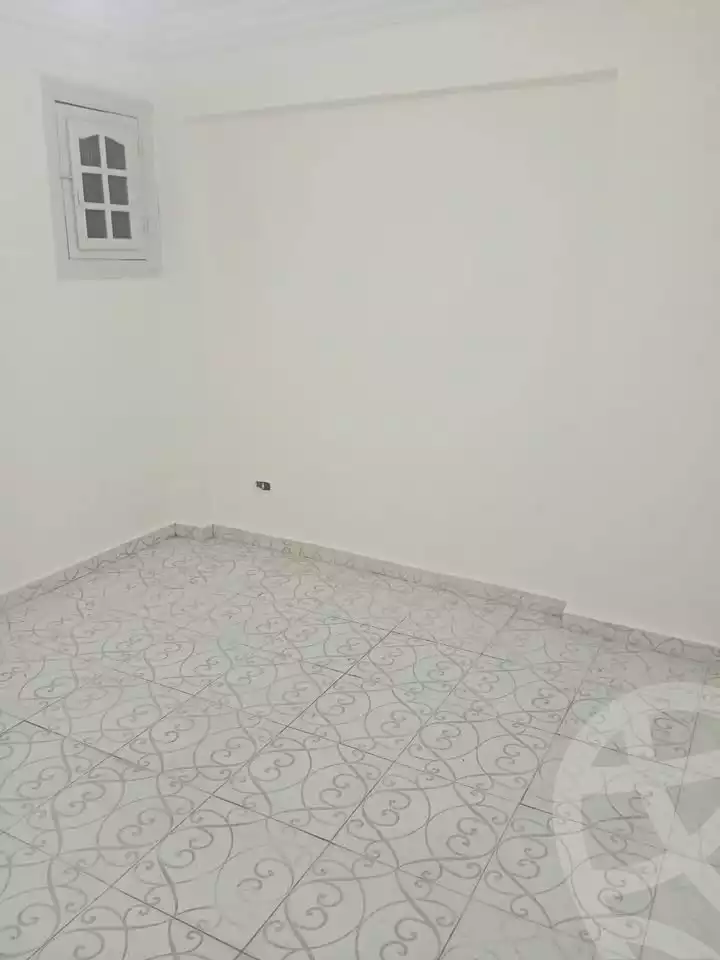 https://aqarmap.com.eg/en/listing/5682473-for-sale-alexandria-el-asafra-shr-45
