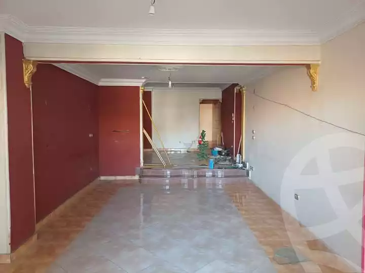https://aqarmap.com.eg/ar/listing/5683958-for-rent-cairo-mokattam-lhdb-l-ly-shareaa-9