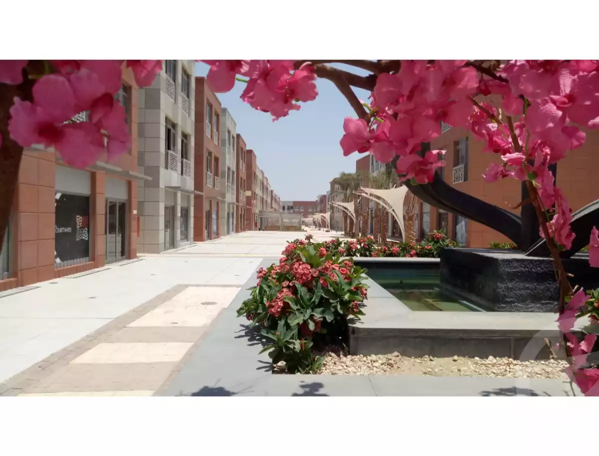 https://aqarmap.com.eg/ar/listing/5684024-for-sale-cairo-el-sheikh-zayed-city-compounds-the-courtyard-mall-dorra