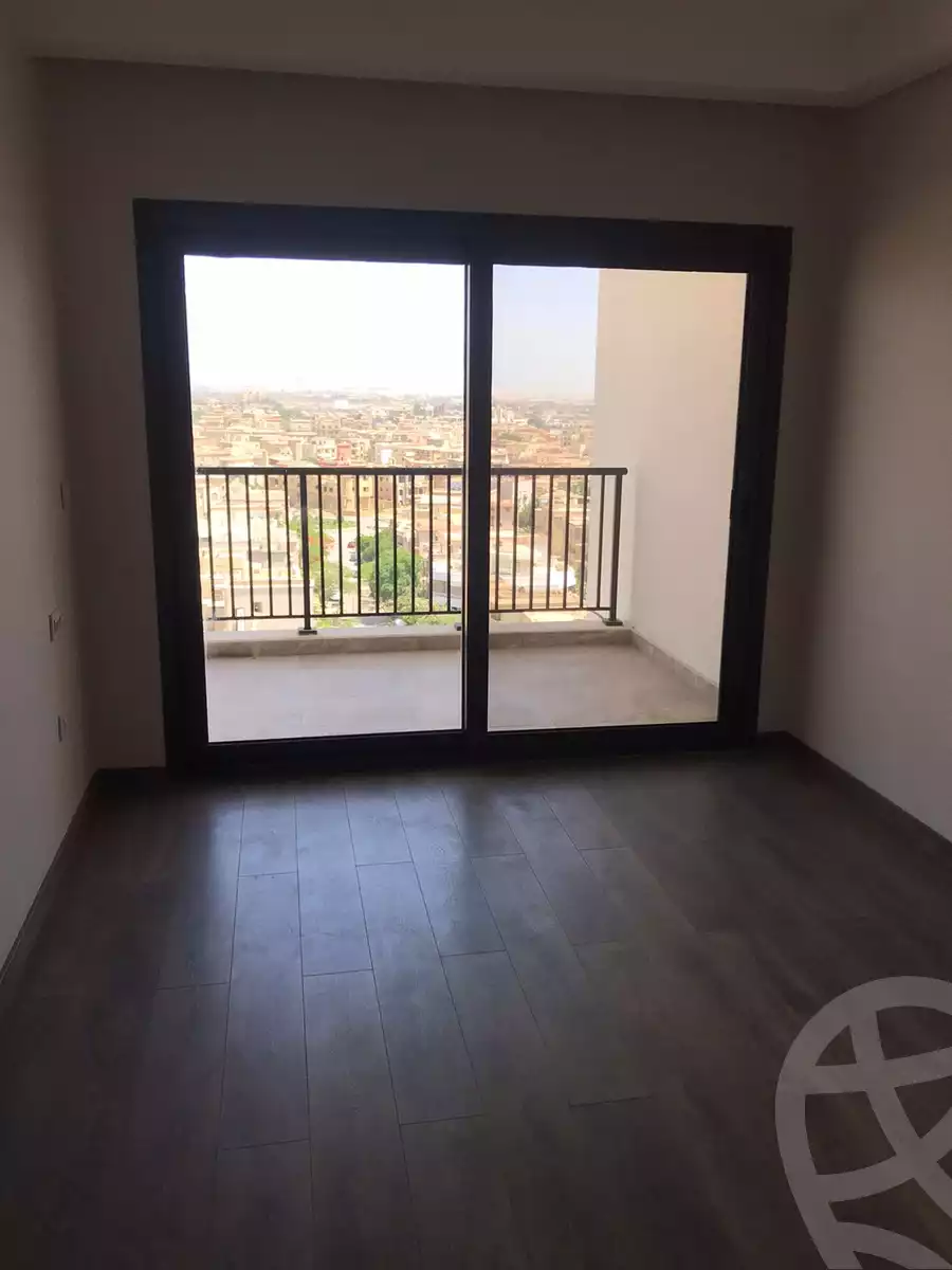 https://aqarmap.com.eg/en/listing/5684161-for-rent-cairo-el-sheikh-zayed-city-compounds-zyd-wr-llttwyr-park-towers-zed-el-sheikh-zayed-compound