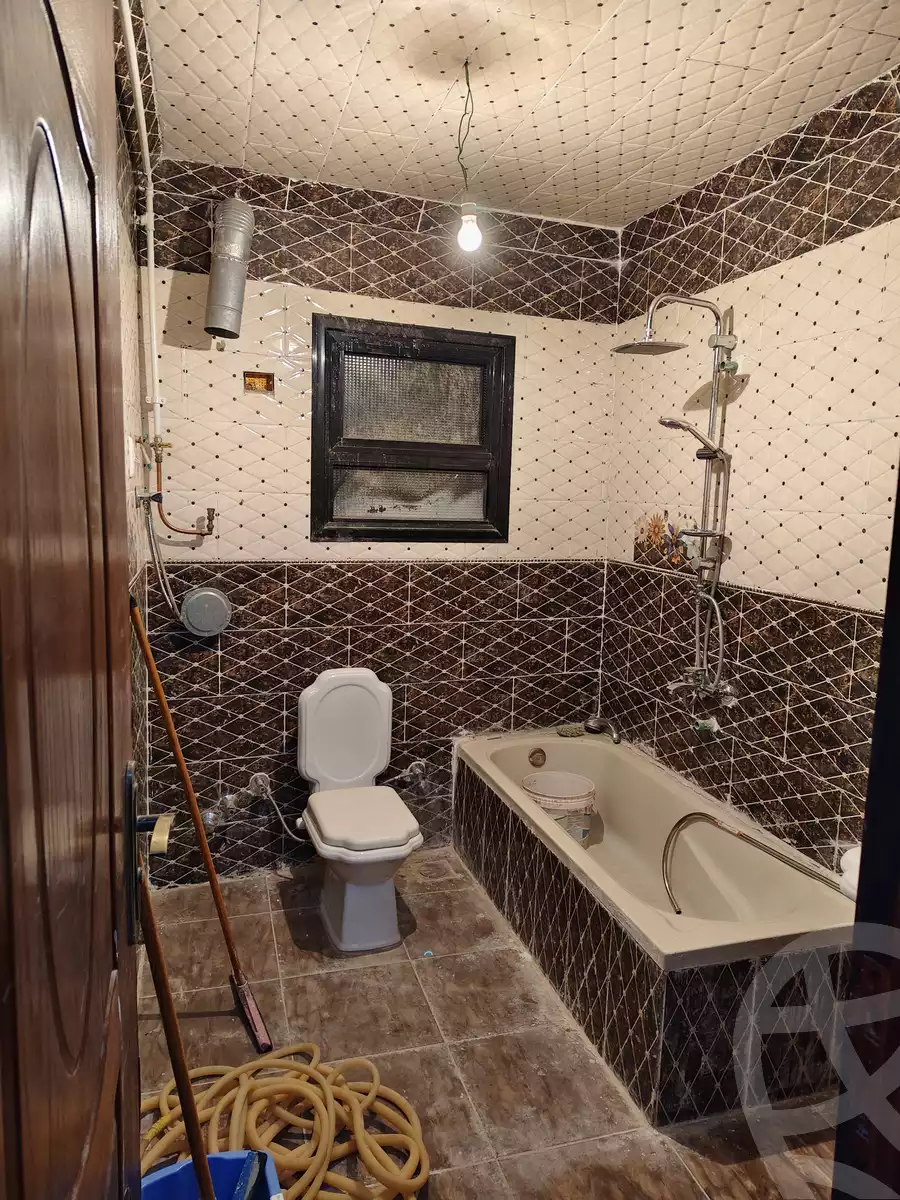 https://aqarmap.com.eg/ar/listing/5684343-for-sale-cairo-faisal-kafr-tohormos-queen-nazli-st
