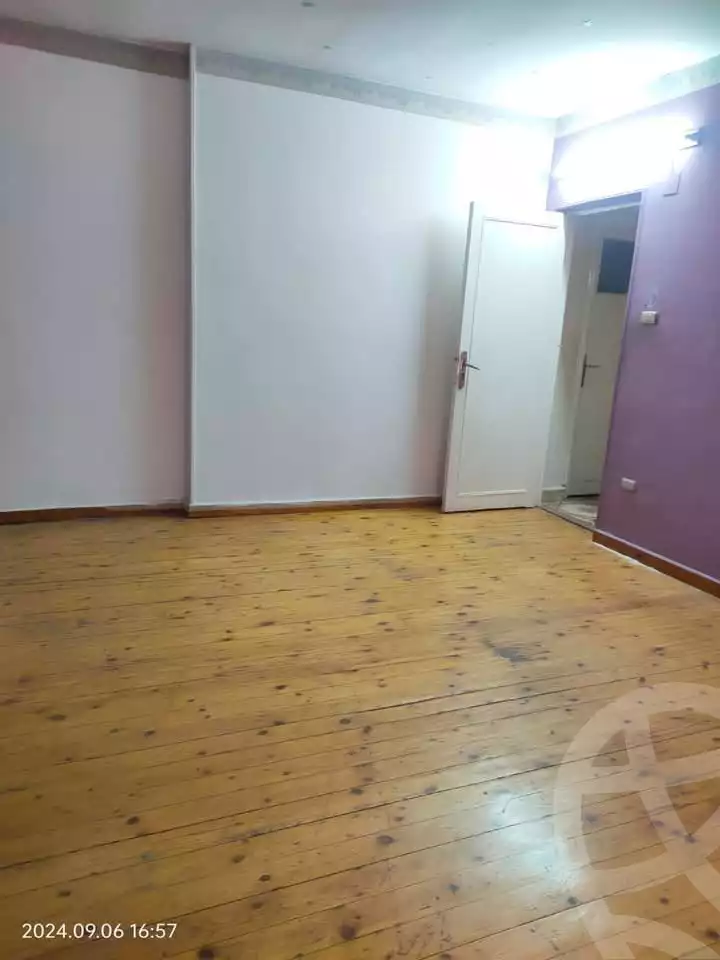 https://aqarmap.com.eg/en/listing/5686335-for-sale-cairo-el-haram-el-msaha