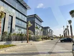 https://aqarmap.com.eg/ar/listing/5686264-for-sale-cairo-new-cairo-compounds-cairo-business-park-the-hive-24-hub-misr-italia