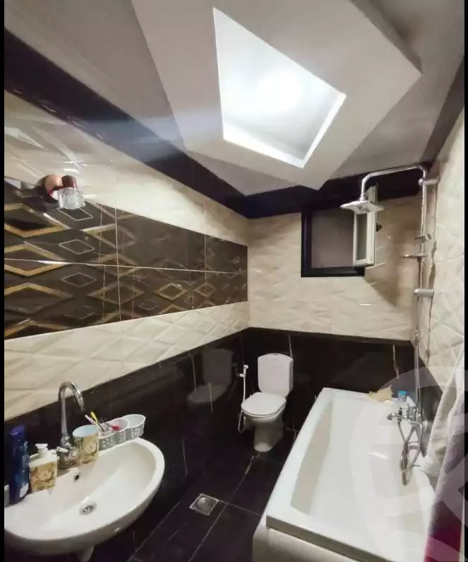 https://aqarmap.com.eg/en/listing/5690373-for-sale-alexandria-l-jmy-lbytsh-sabrin-st