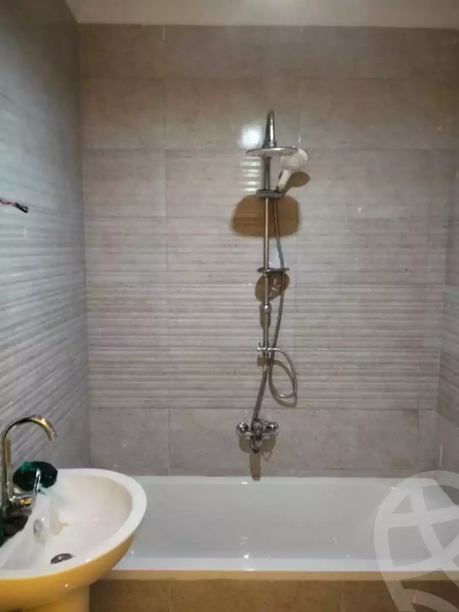 https://aqarmap.com.eg/en/listing/5690855-for-sale-cairo-helwan-hadayek-helwan