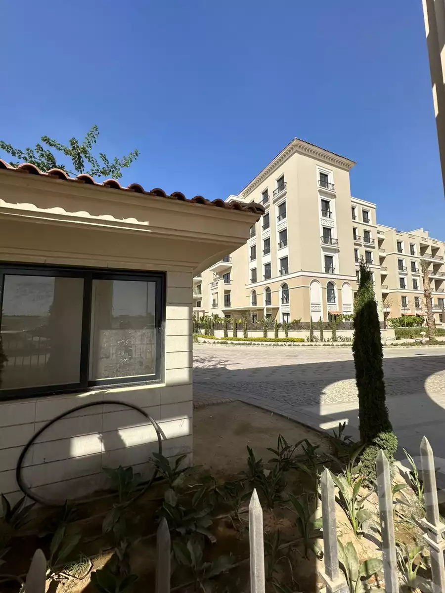 https://aqarmap.com.eg/en/listing/5691719-for-sale-cairo-el-sheikh-zayed-city-compounds-kmbwnd-fyldj-wyst-dr-llttwyr