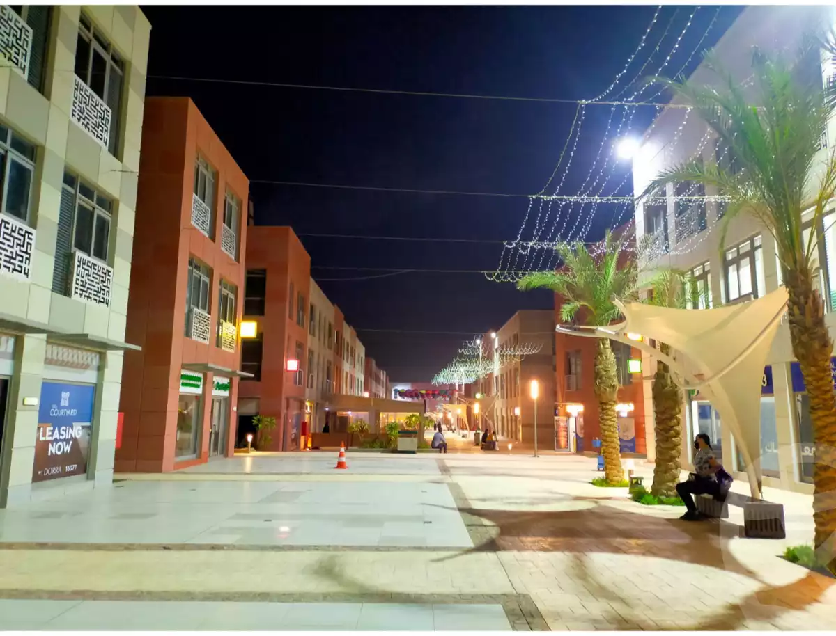 https://aqarmap.com.eg/en/listing/5692511-for-rent-cairo-el-sheikh-zayed-city-compounds-the-courtyard-mall-dorra