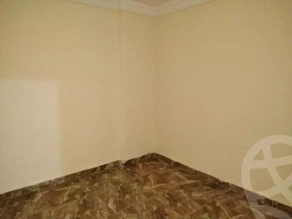 https://aqarmap.com.eg/en/listing/5666675-for-rent-alexandria-l-jmy-el-kilo-21