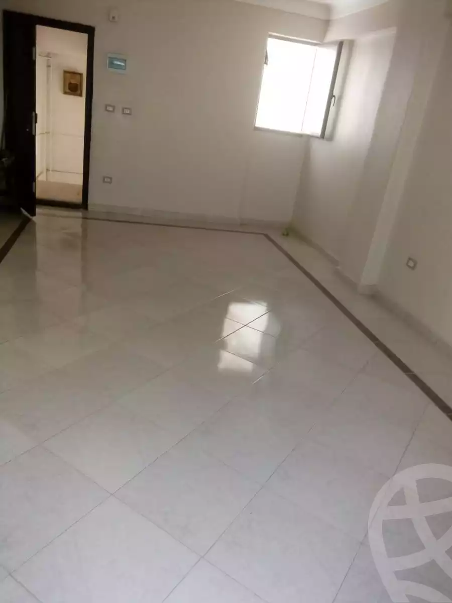 https://aqarmap.com.eg/en/listing/5694929-for-rent-alexandria-l-jmy-el-kilo-21