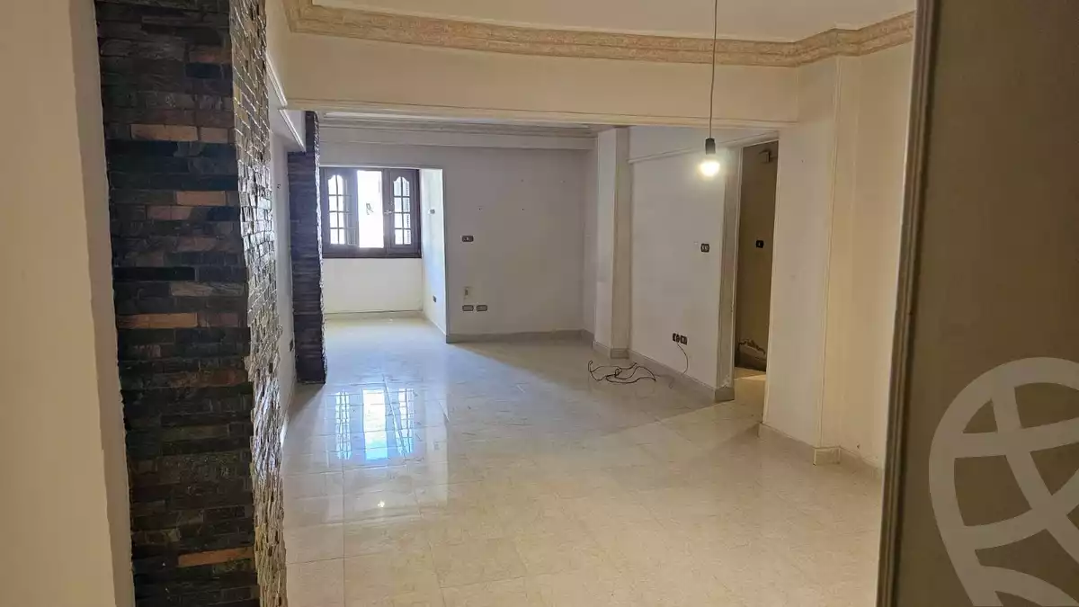 https://aqarmap.com.eg/ar/listing/5695873-for-sale-cairo-new-cairo-el-narges-el-narges-omarat-abdul-rahman-al-rafie-st