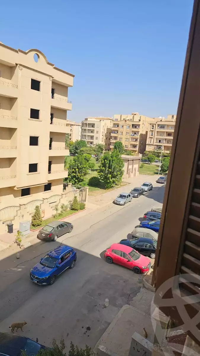 https://aqarmap.com.eg/ar/listing/5695873-for-sale-cairo-new-cairo-el-narges-el-narges-omarat-abdul-rahman-al-rafie-st