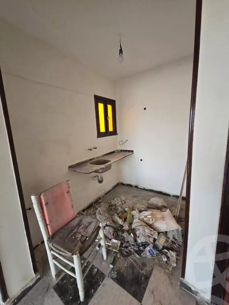 https://aqarmap.com.eg/ar/listing/5697850-for-sale-alexandria-l-jmy-lbytsh-al-andalous-wa-al-hgaz-st