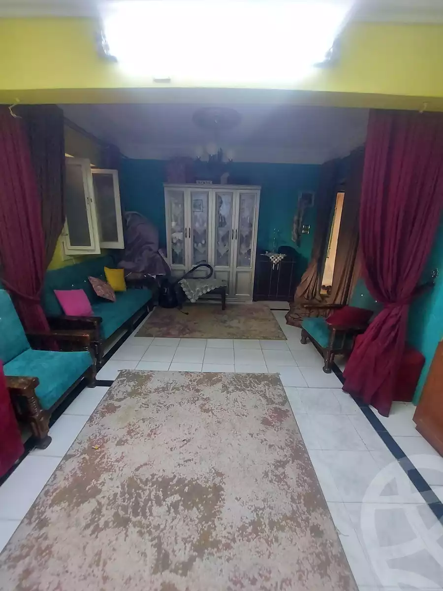 https://aqarmap.com.eg/ar/listing/5698659-for-sale-cairo-helwan-american-project-neighborhood-9