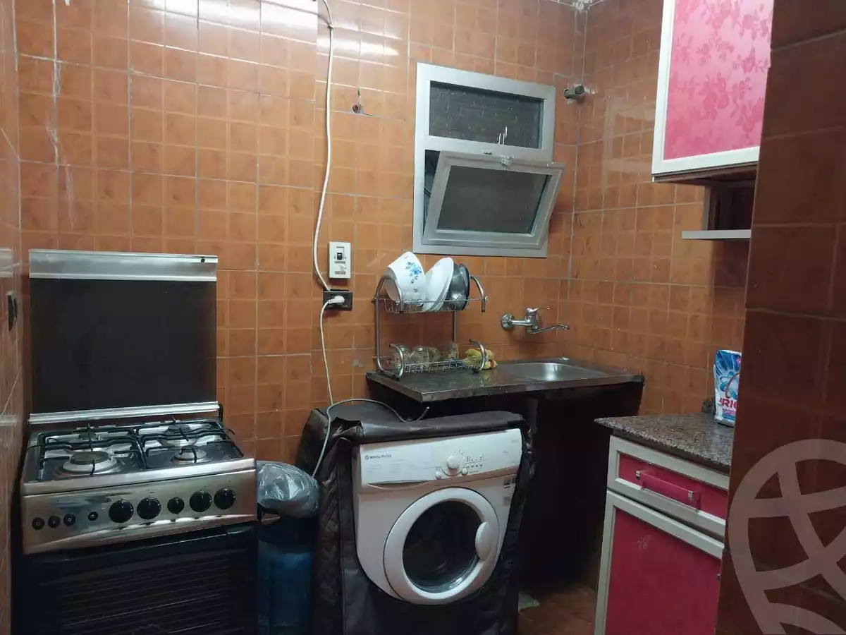 https://aqarmap.com.eg/en/listing/5699055-for-sale-cairo-ain-shams-ain-shams-el-sharkia-mostafa-hafez-st