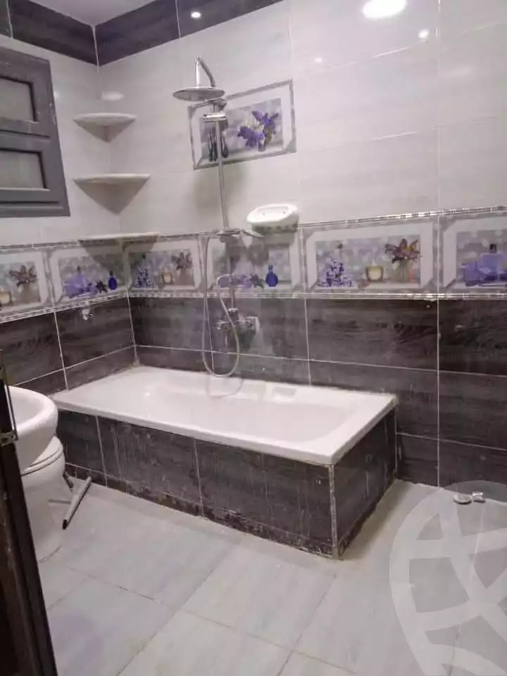https://aqarmap.com.eg/en/listing/5699235-for-sale-alexandria-l-jmy-lbytsh-shahr-al-assal-st