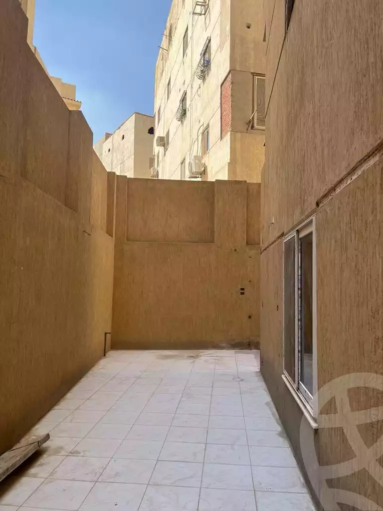 https://aqarmap.com.eg/en/listing/5700094-for-rent-cairo-new-cairo-south-investors-doctor-hatem-dawood-st