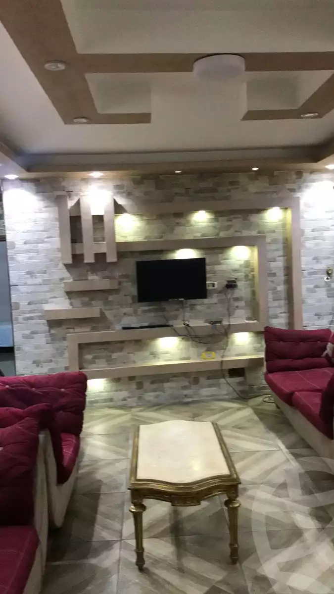 https://aqarmap.com.eg/en/listing/5700567-for-rent-cairo-ljyz