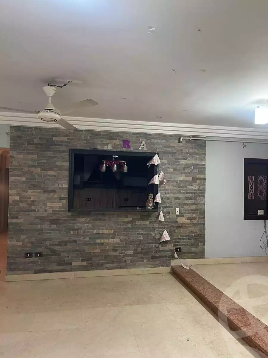 https://aqarmap.com.eg/en/listing/5700652-for-rent-cairo-ain-shams-el-naam-mostafa-hafez-st