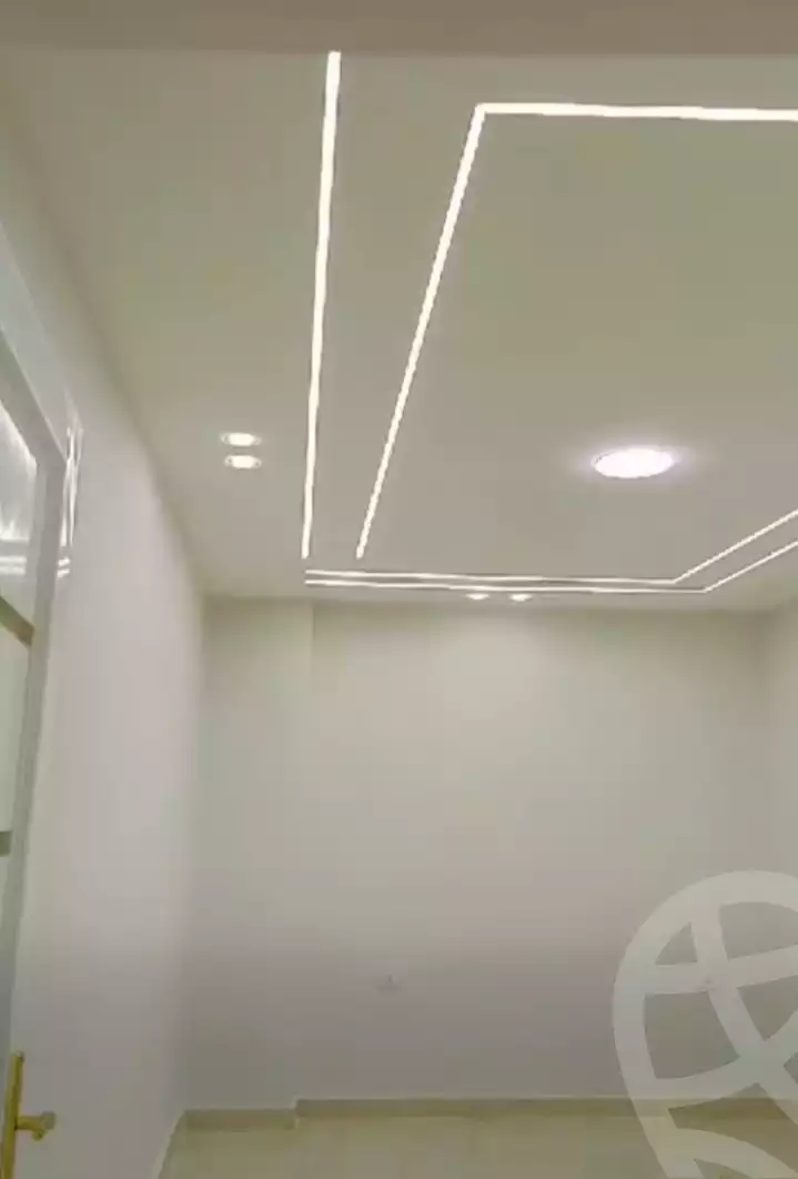 https://aqarmap.com.eg/ar/listing/5700814-for-sale-alexandria-l-jmy-el-hanouvel-abo-bakr-el-sedeek-st