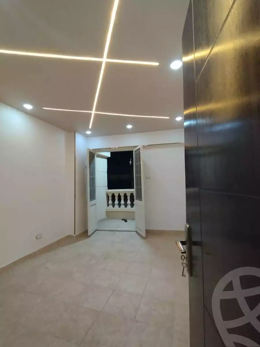 https://aqarmap.com.eg/ar/listing/5700933-for-sale-alexandria-l-jmy-lbytsh-el-hanafeya-st