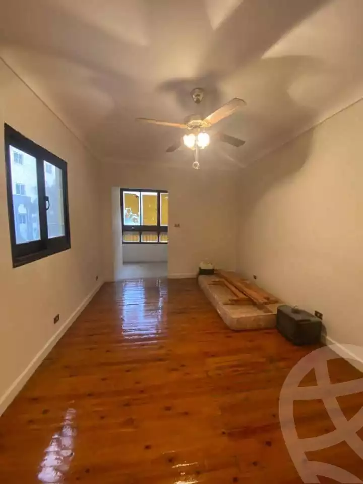 https://aqarmap.com.eg/en/listing/5701415-for-sale-alexandria-zezenia-el-amir-gameel-st
